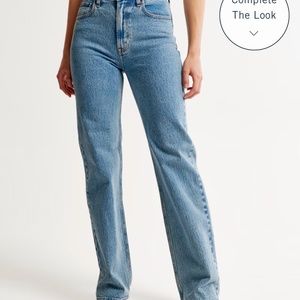 Abercrombie - High Rise 90s Relaxed Jean